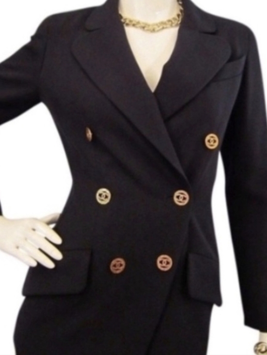 CHANEL Jackets & Blazers - Vintage Chanel Navy Wool Blazer